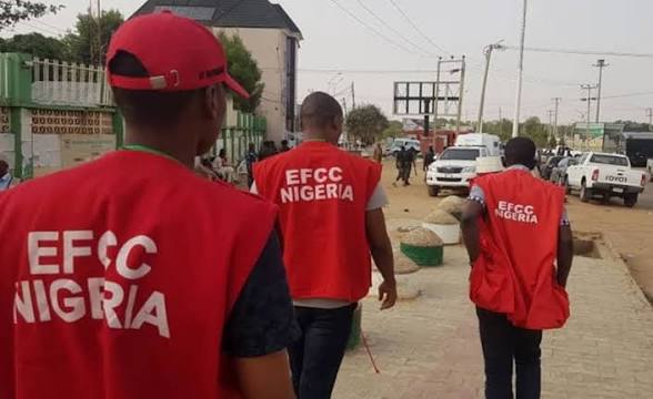 EFCC Arraigns Former MD of Warri Refinery For Money Laundering