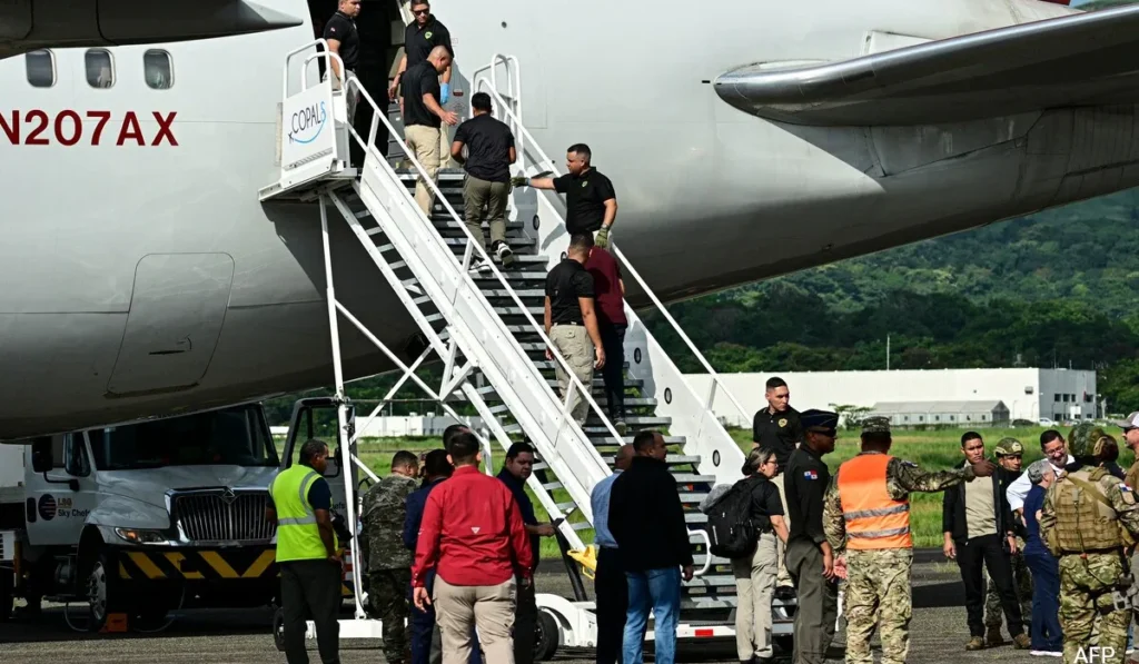 Trump Deports 900 Migrants To Africa