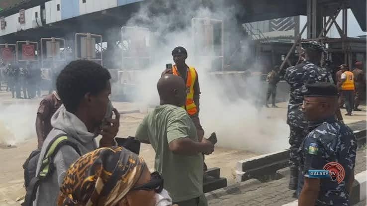 Police Disrupt Lekki Tollgate Memorial With Teargas